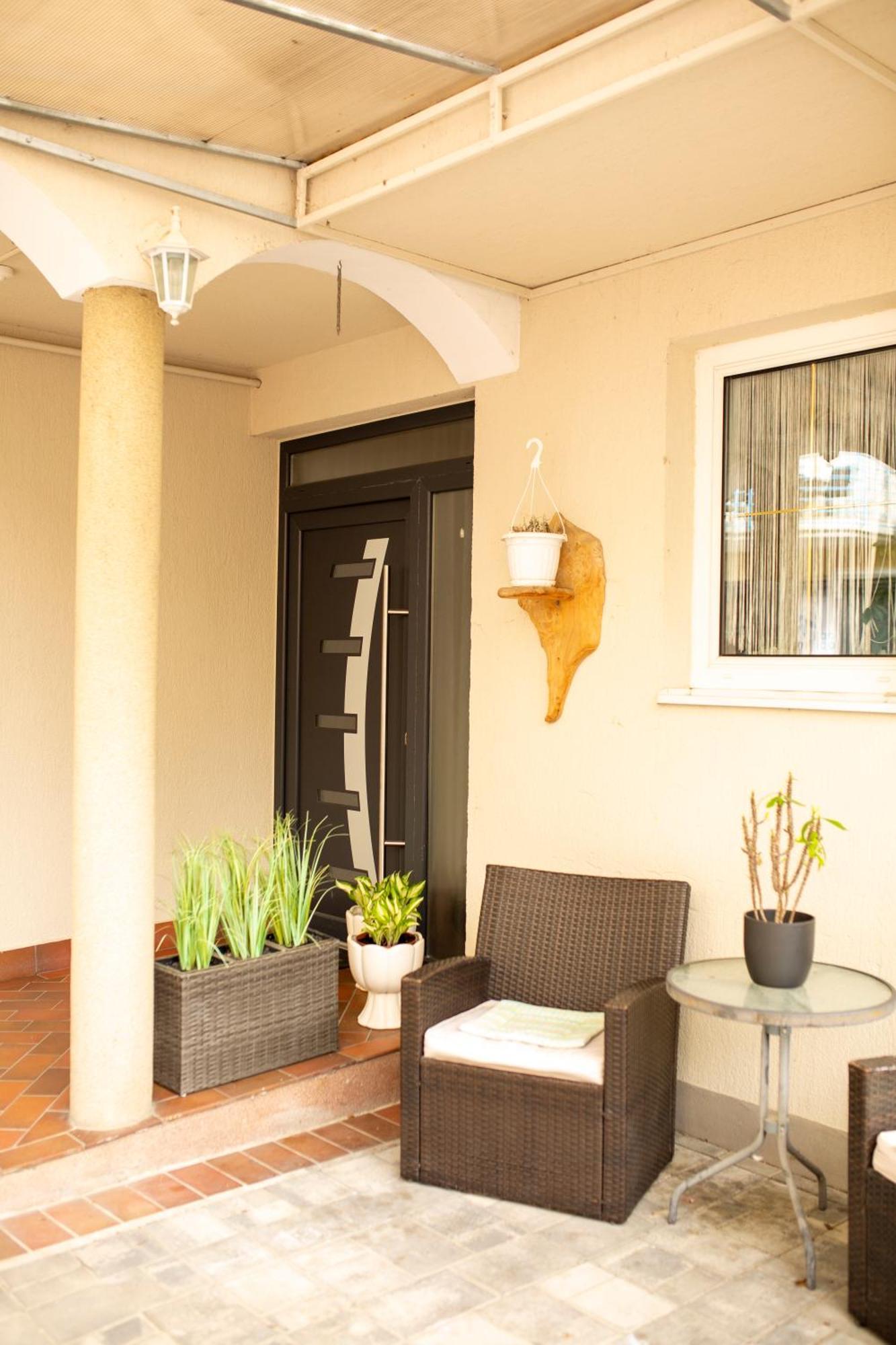 Hürkecz Apartmanház Hévíz Exterior foto